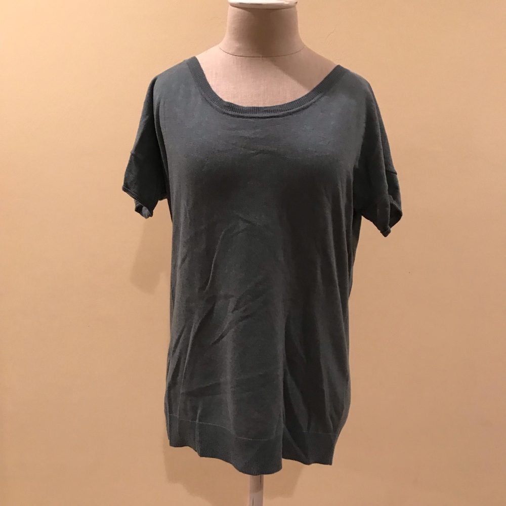 NWT GAP Short Sleeve Green Top